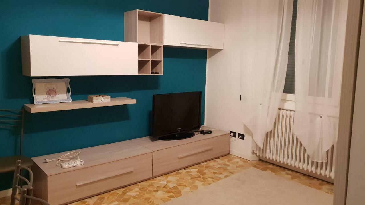 Appartement cesena3 plus à Milan Extérieur photo