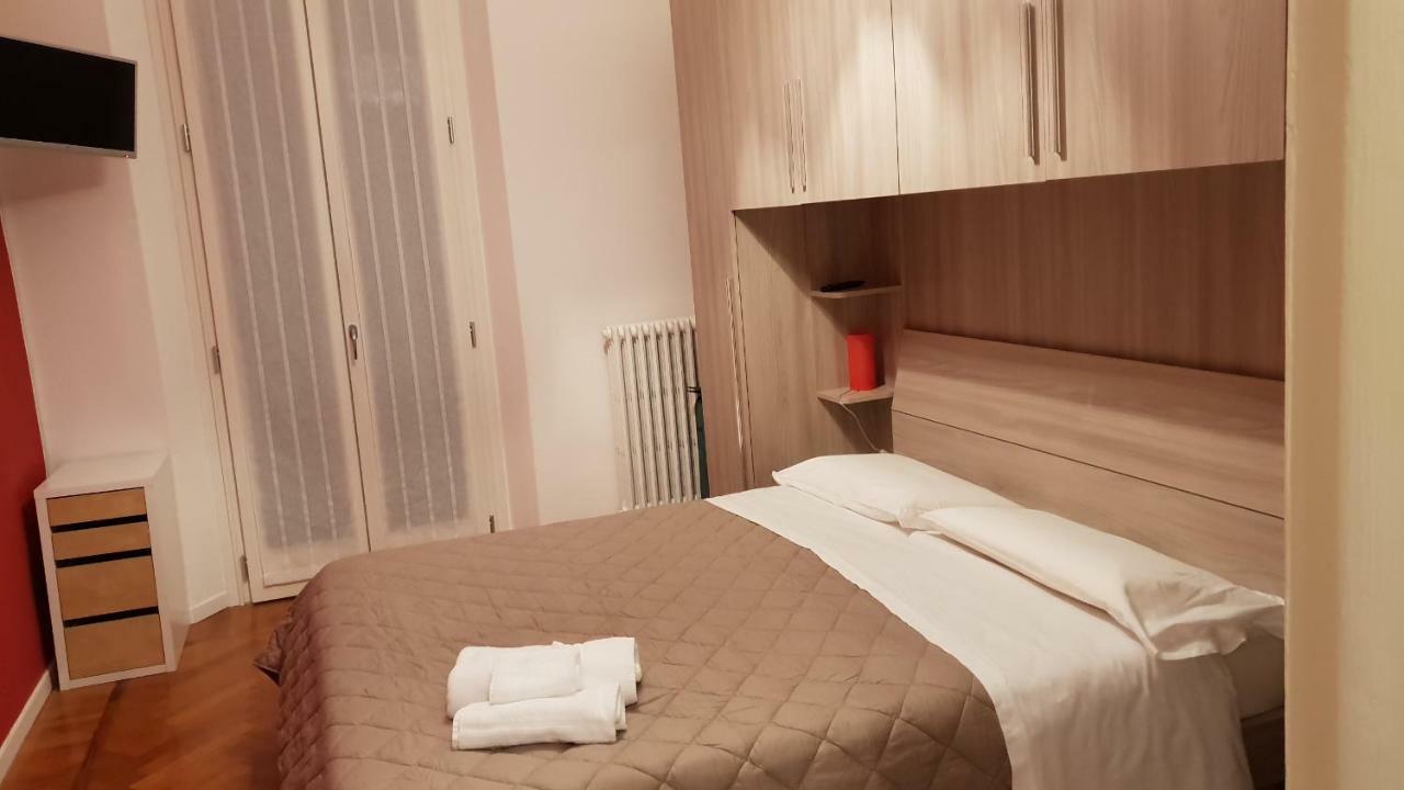 Appartement cesena3 plus à Milan Extérieur photo